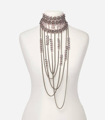 COLLIER PLASTRON CORAL