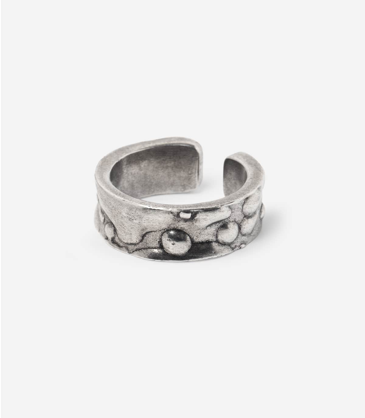 DROP MAN TEXTURED RING FOR EAR