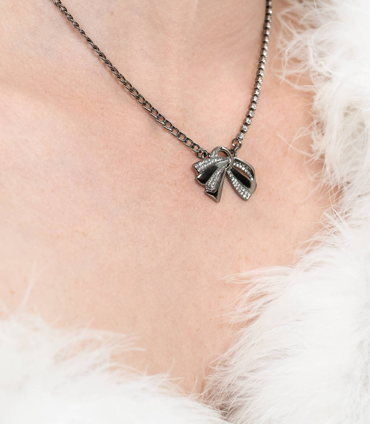 COLLIER PETIT NOEUD SNOTRA - Collier - Delphine-Charlotte Parmentier