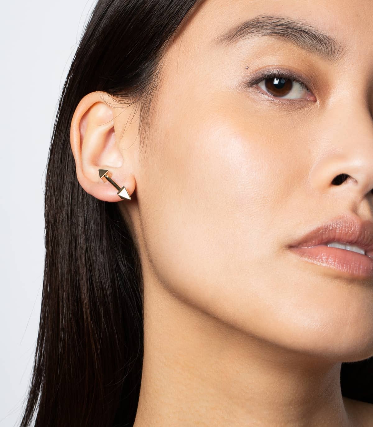 OLYMPE ARROW EARRINGS