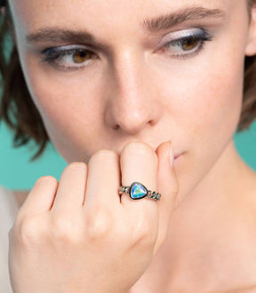 HORTENSIA RHINESTONES RING