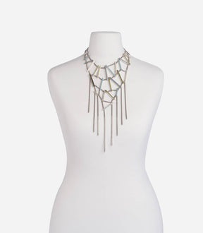 ROSE BIB NECKLACE