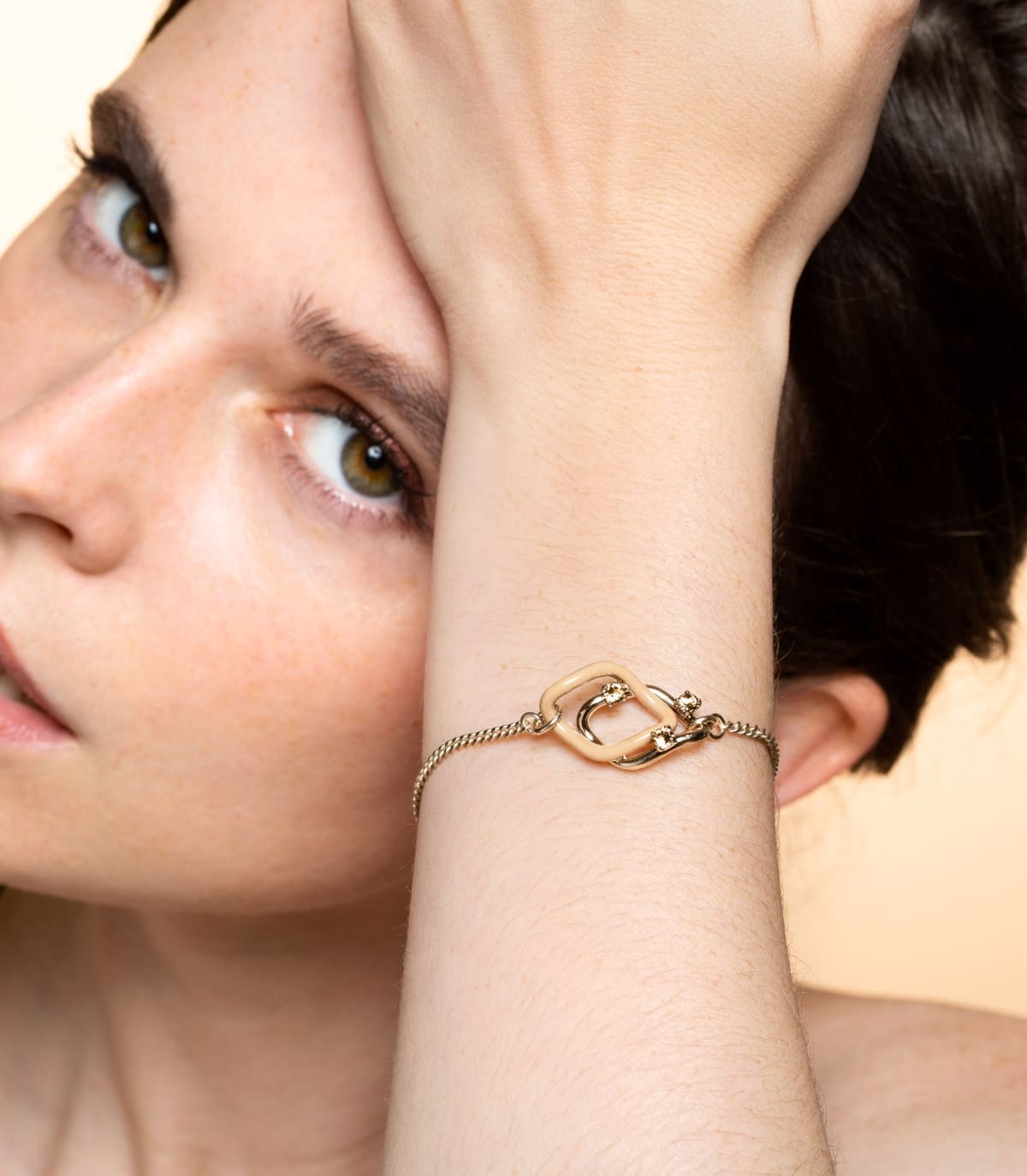 BRACELET MOTIF RAINBOW